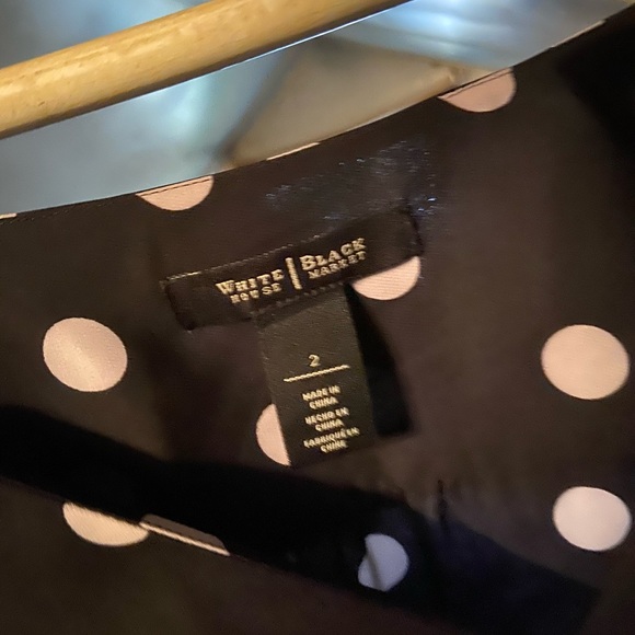 Gorgeous black & white polkadot blouse - Picture 2 of 2